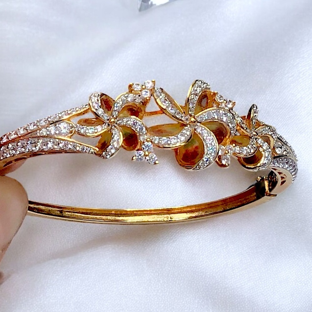 🌺Unique Gold Vermeil/925 Pave Bracelet